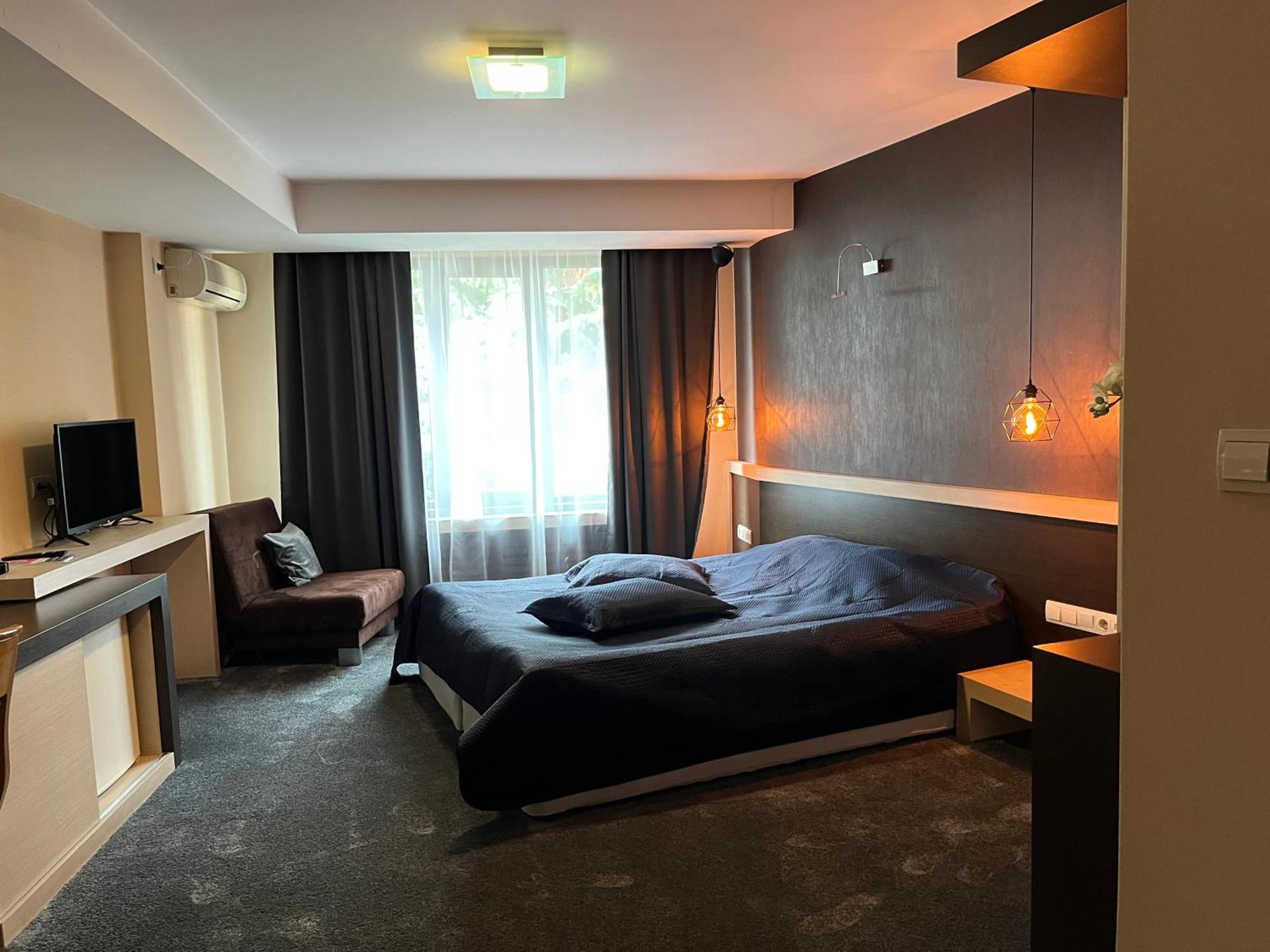 Edi Hotel Sofia Esterno foto